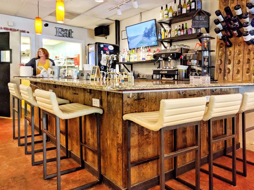 Starving Artist Cafe | restaurant | 4408 Colley Ave, Norfolk, VA 23508, USA | 7573059290 OR +1 757-305-9290