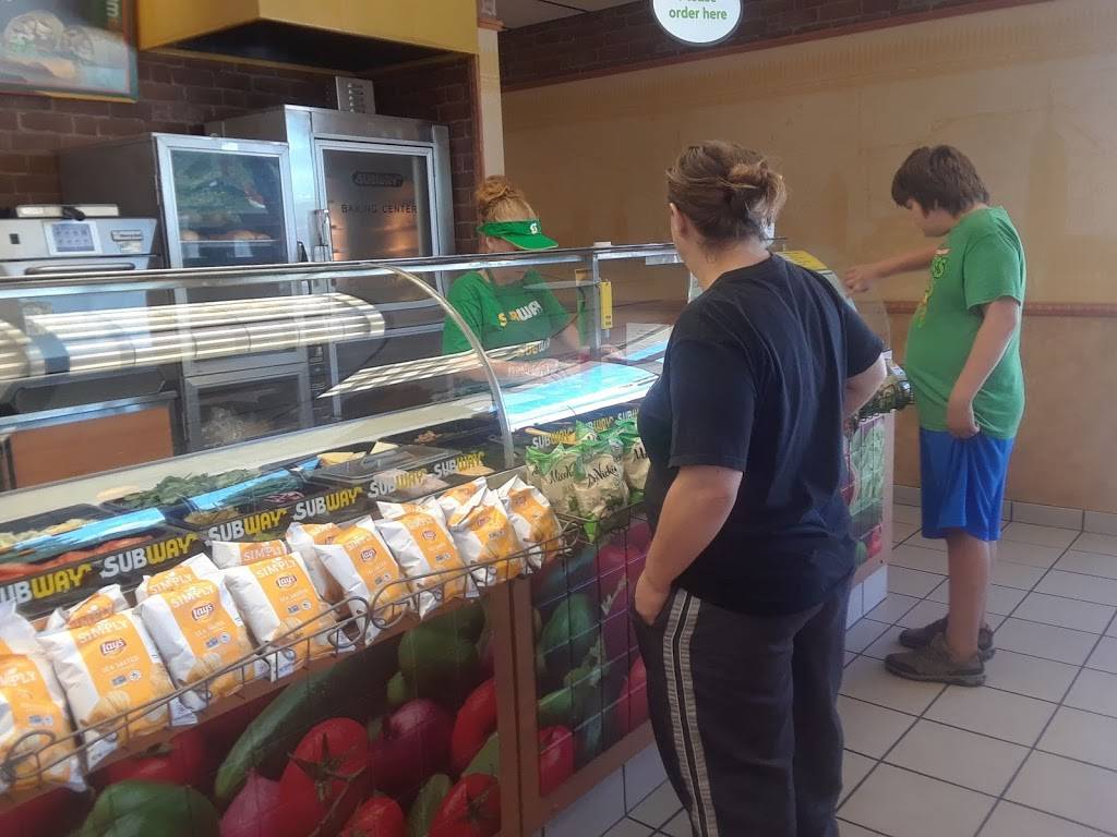 Subway | meal takeaway | 6605 Camden Blvd, Fountain, CO 80911, USA | 7193907285 OR +1 719-390-7285