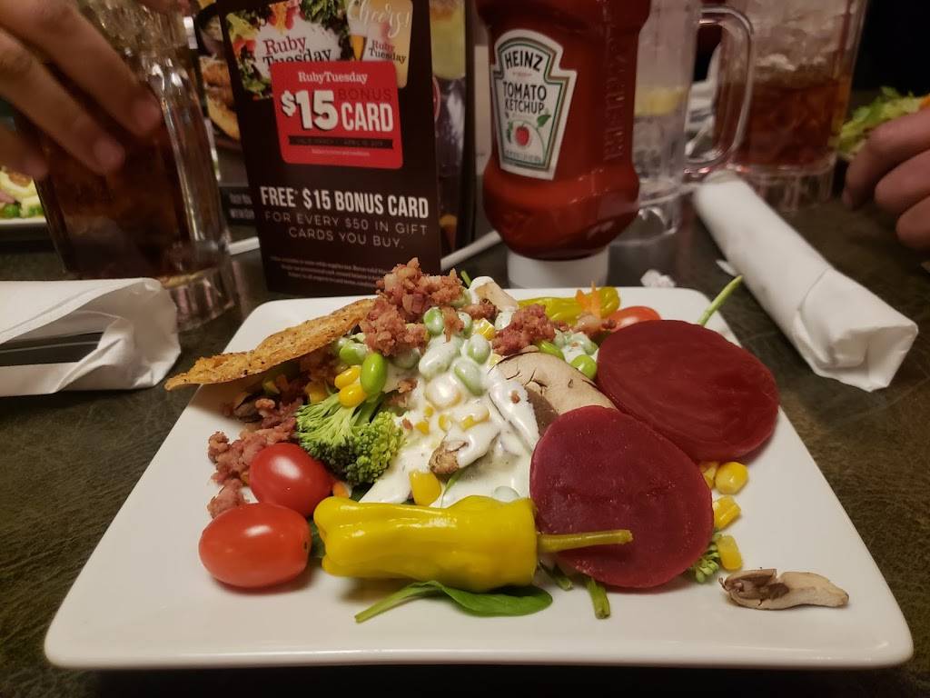 Ruby Tuesday | restaurant | 2250 Southgate Pkwy, Cambridge, OH 43725, USA | 7404397585 OR +1 740-439-7585
