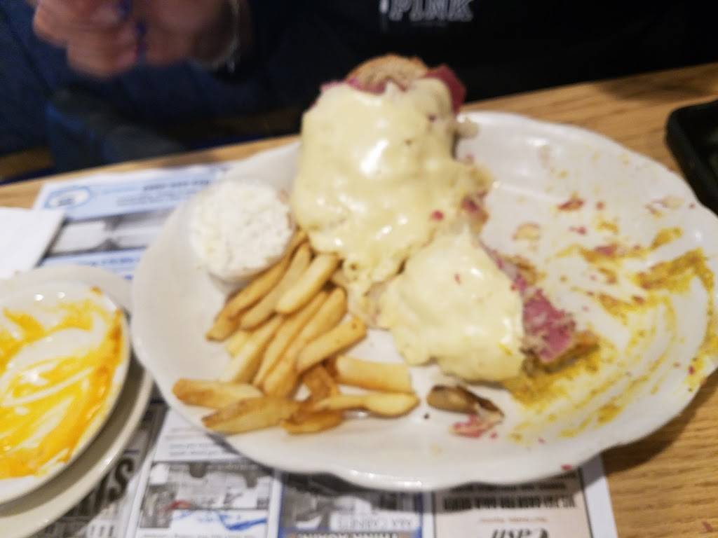 Wolfies | restaurant | 199 NJ-37, Toms River, NJ 08753, USA | 7322449466 OR +1 732-244-9466