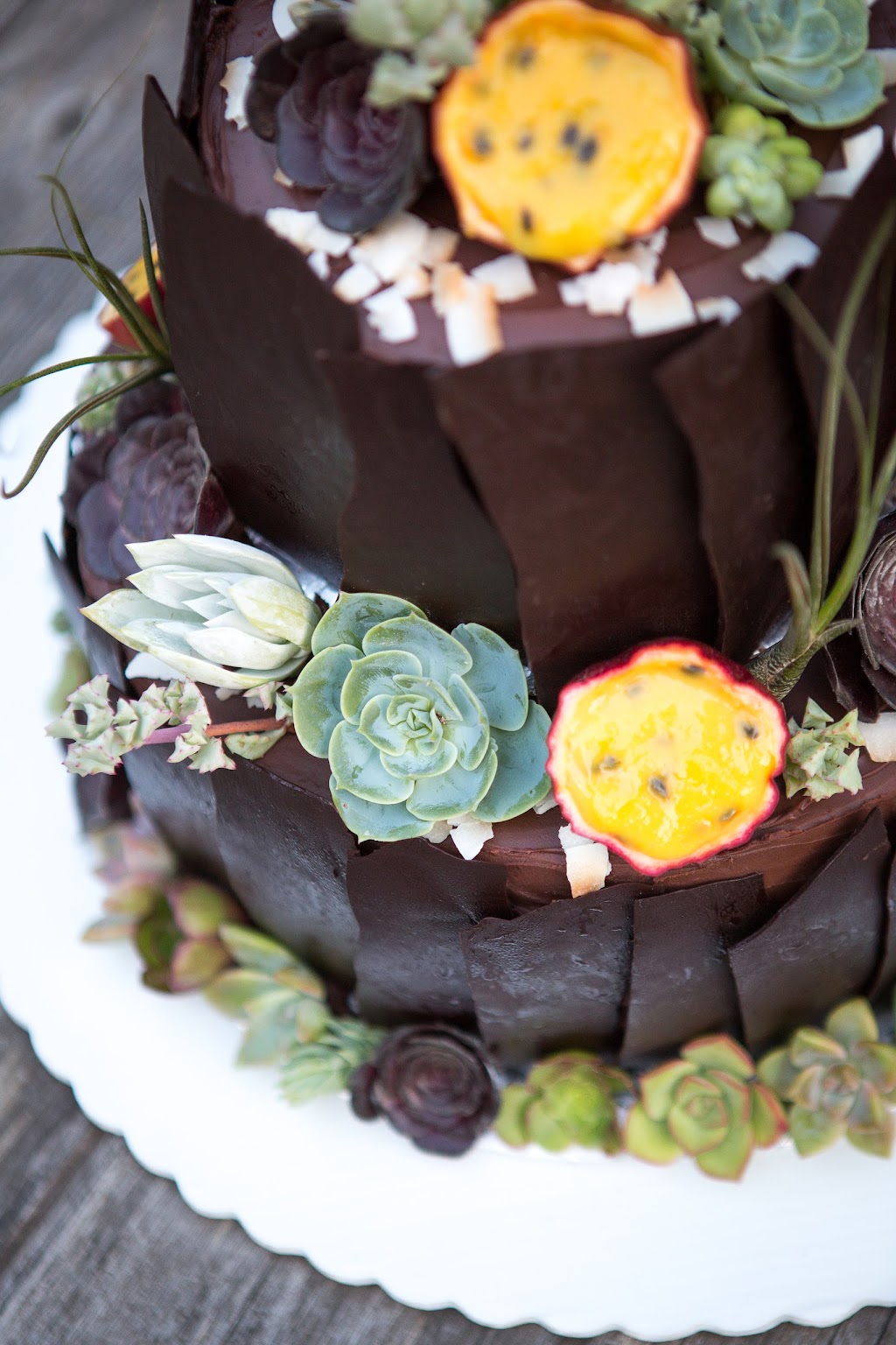 Lisas Luscious Kitchen | bakery | 90 Main St, Point Arena, CA 95468, USA | 7078822452 OR +1 707-882-2452