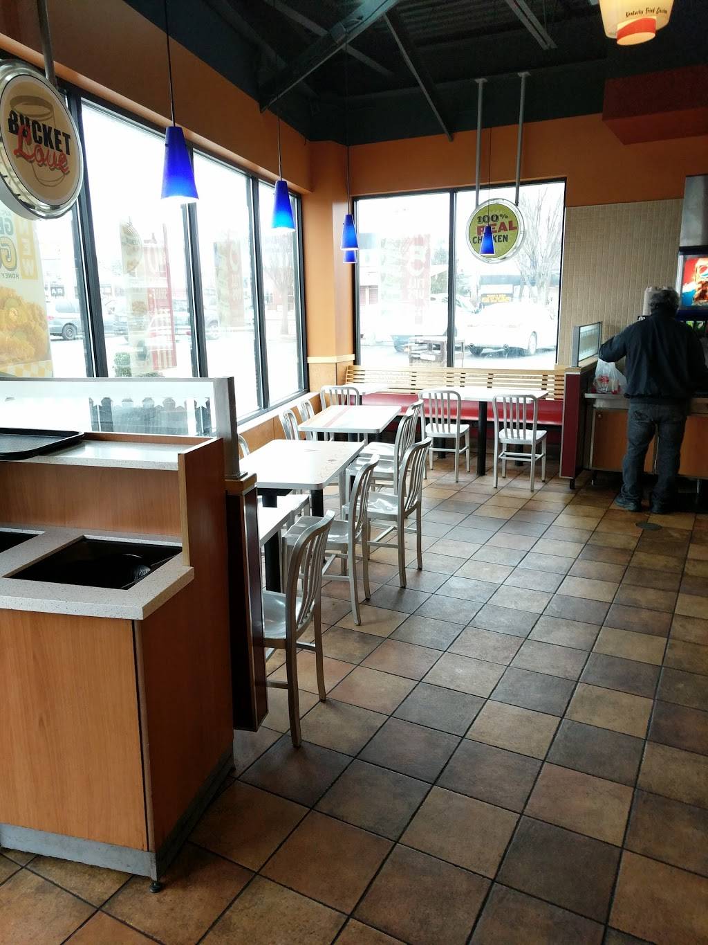 KFC | restaurant | 83 Plaza Center, Secaucus, NJ 07094, USA | 2018634100 OR +1 201-863-4100