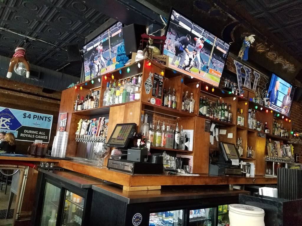 Tower Tavern | restaurant | 401 E 31st St, Kansas City, MO 64108, USA | 8169319300 OR +1 816-931-9300