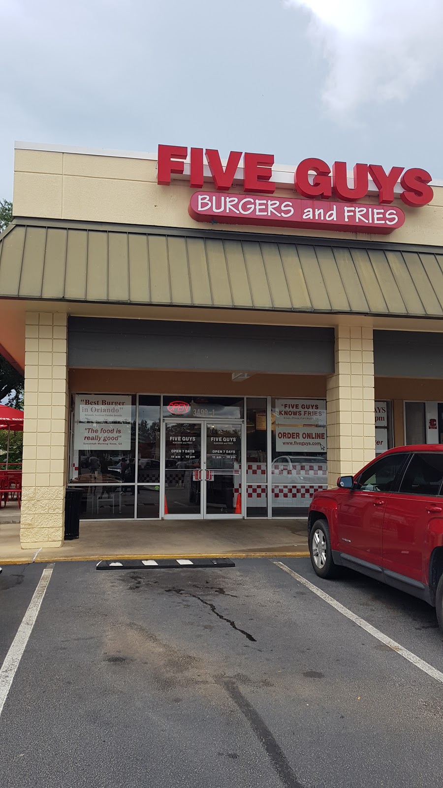 Five Guys | meal takeaway | 3499 Thomasville Rd, Tallahassee, FL 32309, USA | 8508941490 OR +1 850-894-1490