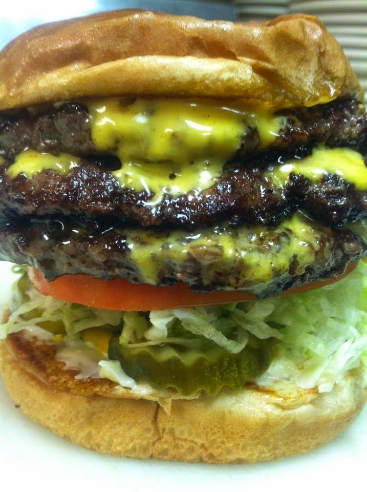 Rons Hamburger & Chili | restaurant | 216 S Santa Fe Ave, Edmond, OK 73003, USA | 4058447667 OR +1 405-844-7667