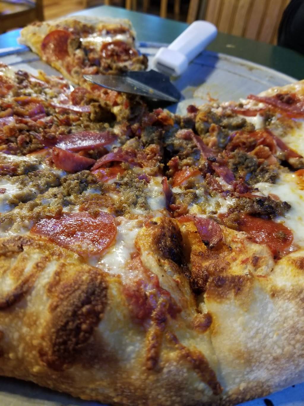 AJs Pizza Pub | restaurant | 700 historic 441 highway, Cornelia, GA 30531, USA | 7067762200 OR +1 706-776-2200