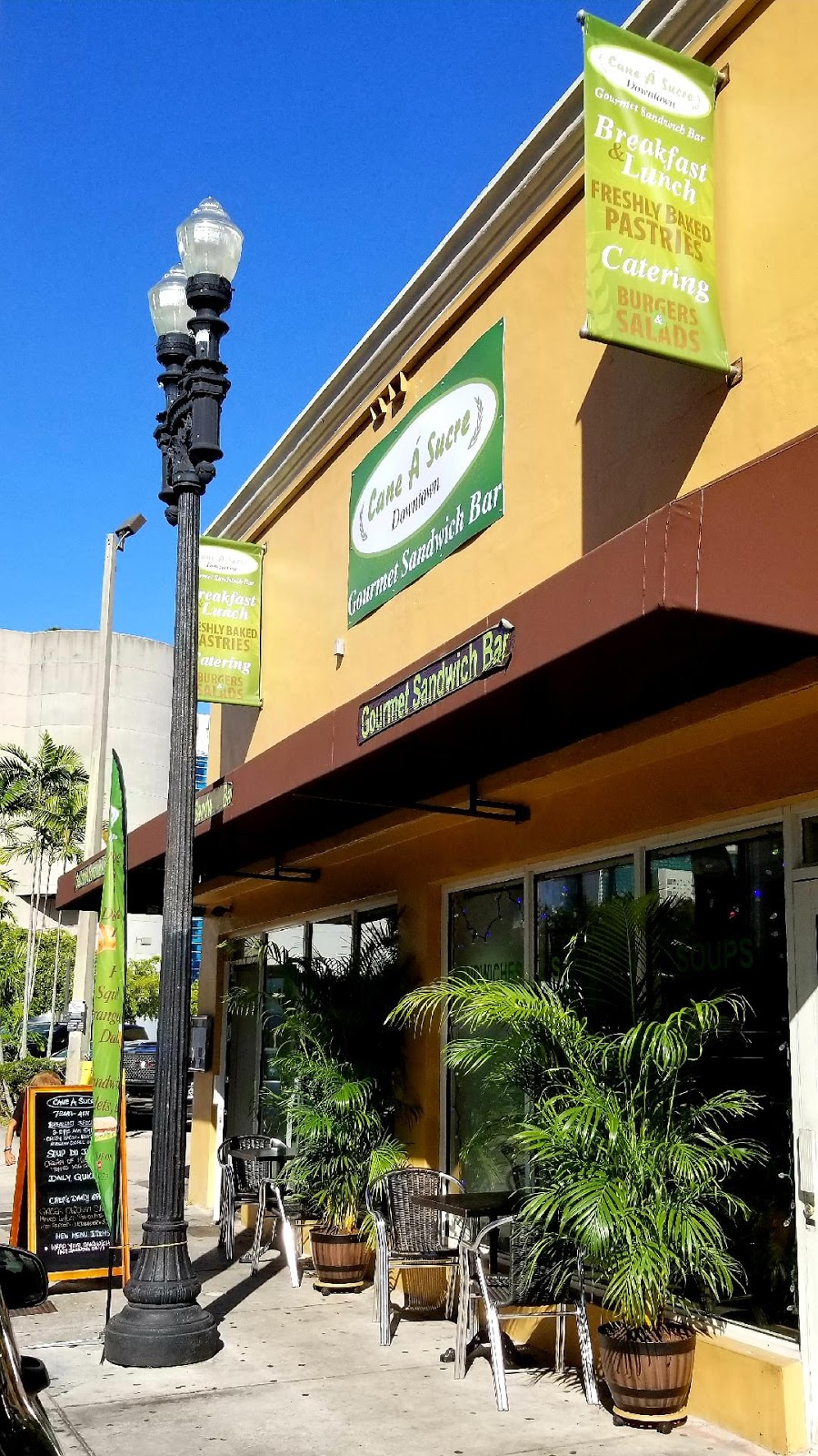 Cane A Sucre Downtown Gourmet Sandwich Bar | restaurant | 21 NW Miami Ct, Miami, FL 33128, USA | 3053774722 OR +1 305-377-4722