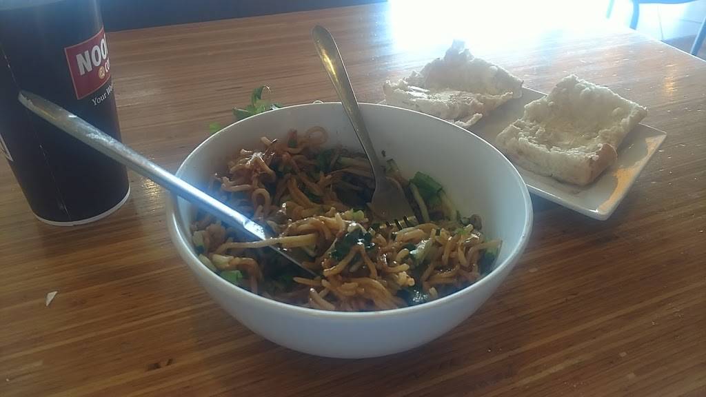 Noodles and Company | restaurant | 8781 N Port Washington Rd, Milwaukee, WI 53217, USA | 4145406601 OR +1 414-540-6601