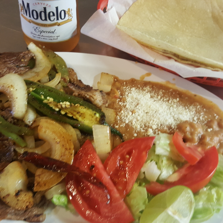 Birrieria El Taco Solito | restaurant | 4002 E Jensen Ave, Fresno, CA 93725, USA | 5592330507 OR +1 559-233-0507