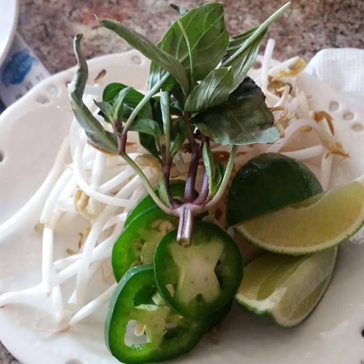 Mais Cafe | restaurant | 1967 E Main St, Ventura, CA 93001, USA | 8056522061 OR +1 805-652-2061