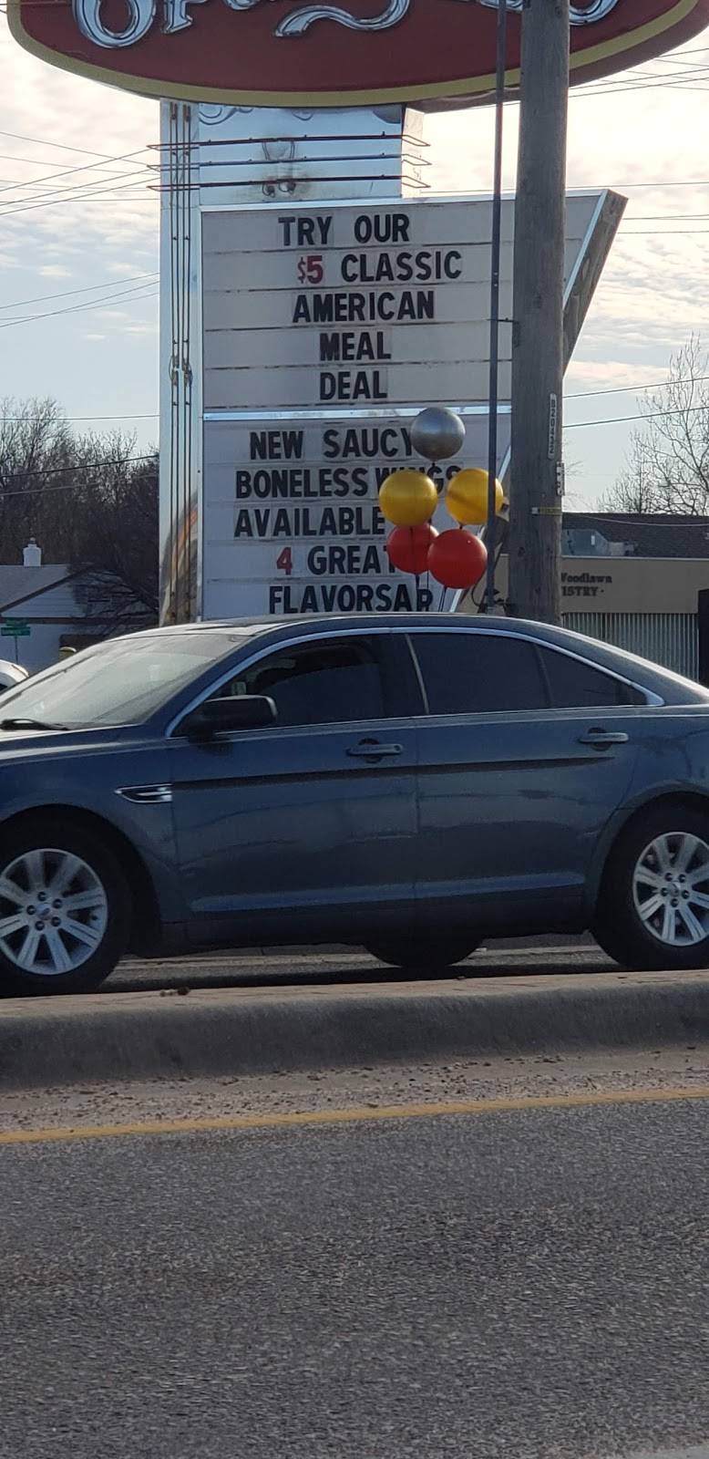 Spangles | restaurant | 6411 E Central Ave, Wichita, KS 67206, USA | 3166911700 OR +1 316-691-1700