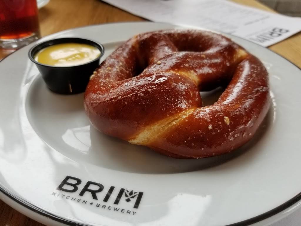 BRIM Kitchen + Brewery | restaurant | 3941 Erie St, Willoughby, OH 44094, USA | 4403068183 OR +1 440-306-8183
