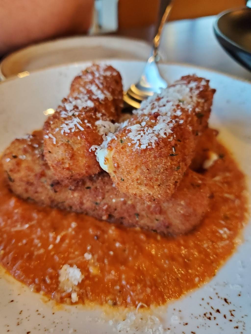 Sparrow Modern Italian | restaurant | 507 S Blvd, Edmond, OK 73034, USA | 4058153463 OR +1 405-815-3463