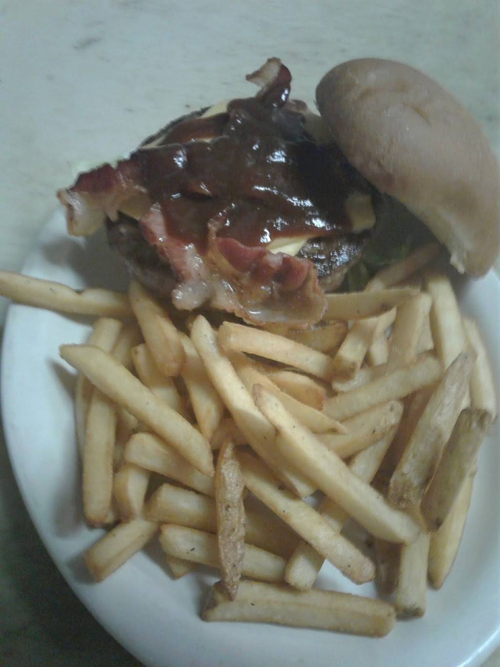 DArcy McGees Irish Pub | restaurant | 257 Franklin St, Buffalo, NY 14202, USA | 7168533600 OR +1 716-853-3600