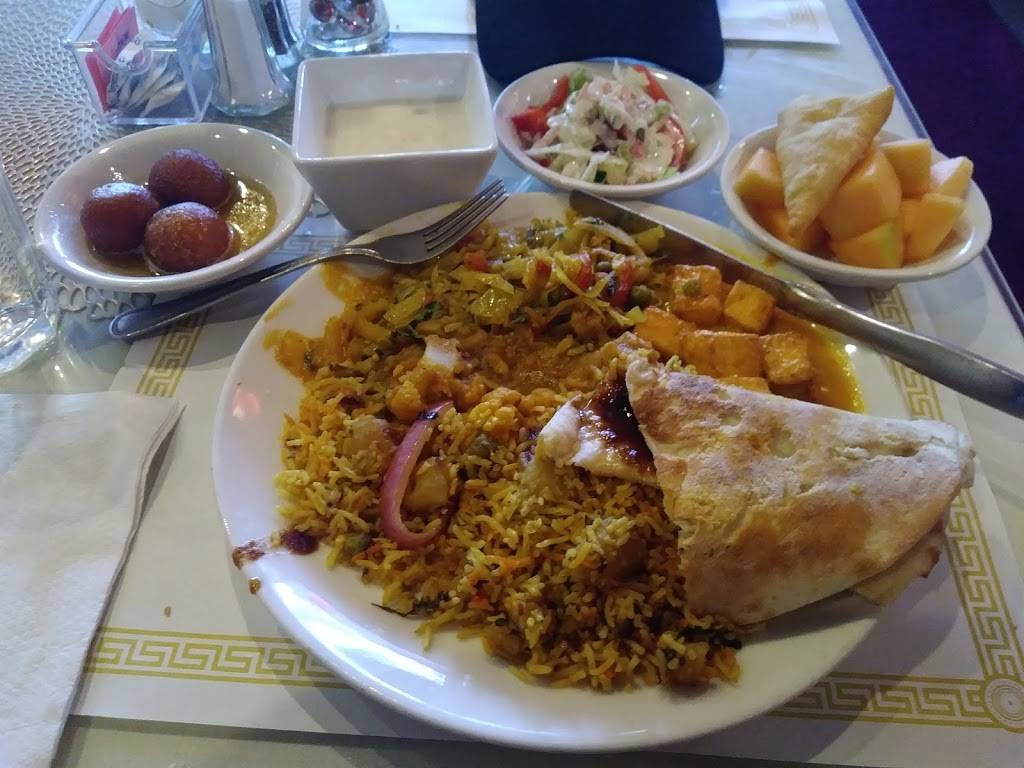 New Taj Mahal | restaurant | 2361 N High St, Columbus, OH 43202, USA | 6144212323 OR +1 614-421-2323