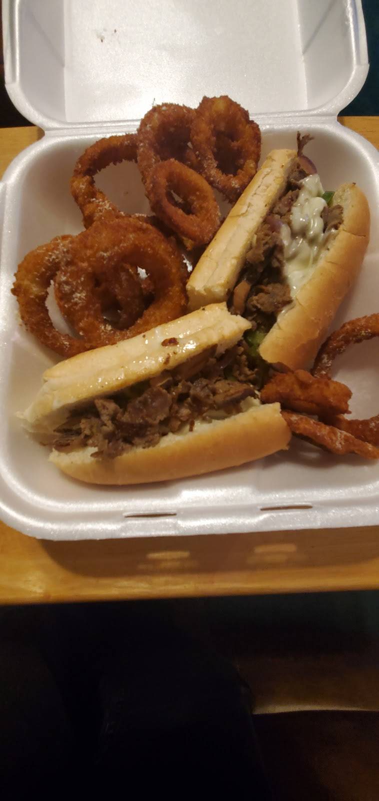 Tasty seafood chicken and sub | restaurant | 6185 Fort Caroline Rd, Jacksonville, FL 32277, USA | 9046832261 OR +1 904-683-2261