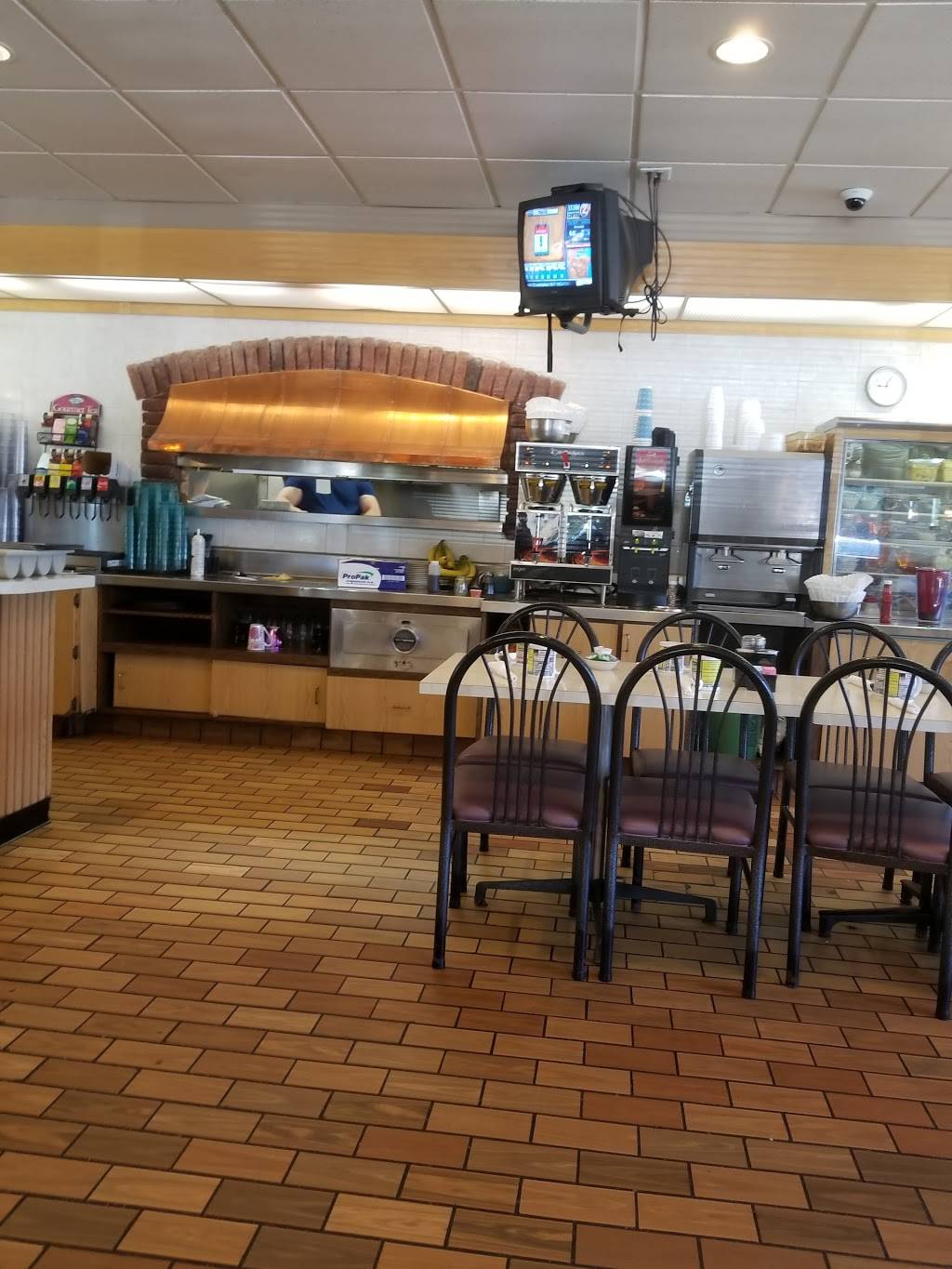 Kaukauna Family Restaurant | restaurant | 2858, 1011 Crooks Ave, Kaukauna, WI 54130, USA | 9207591896 OR +1 920-759-1896