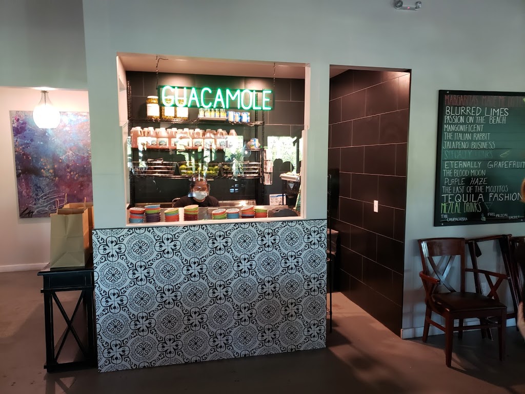 400 Rabbits | restaurant | 975 Rabbit Rd, Sanibel, FL 33957, USA | 2395588756 OR +1 239-558-8756