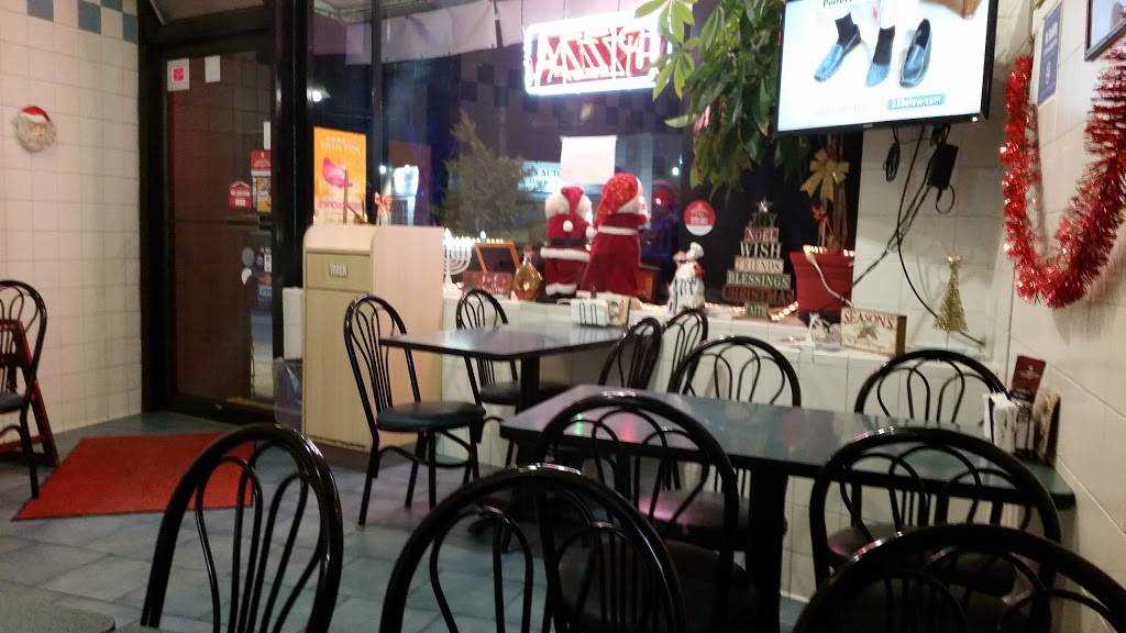 Michael & Sons Pizza & Italian | restaurant | 19213 47th Ave, Flushing, NY 11358, USA | 7183576528 OR +1 718-357-6528