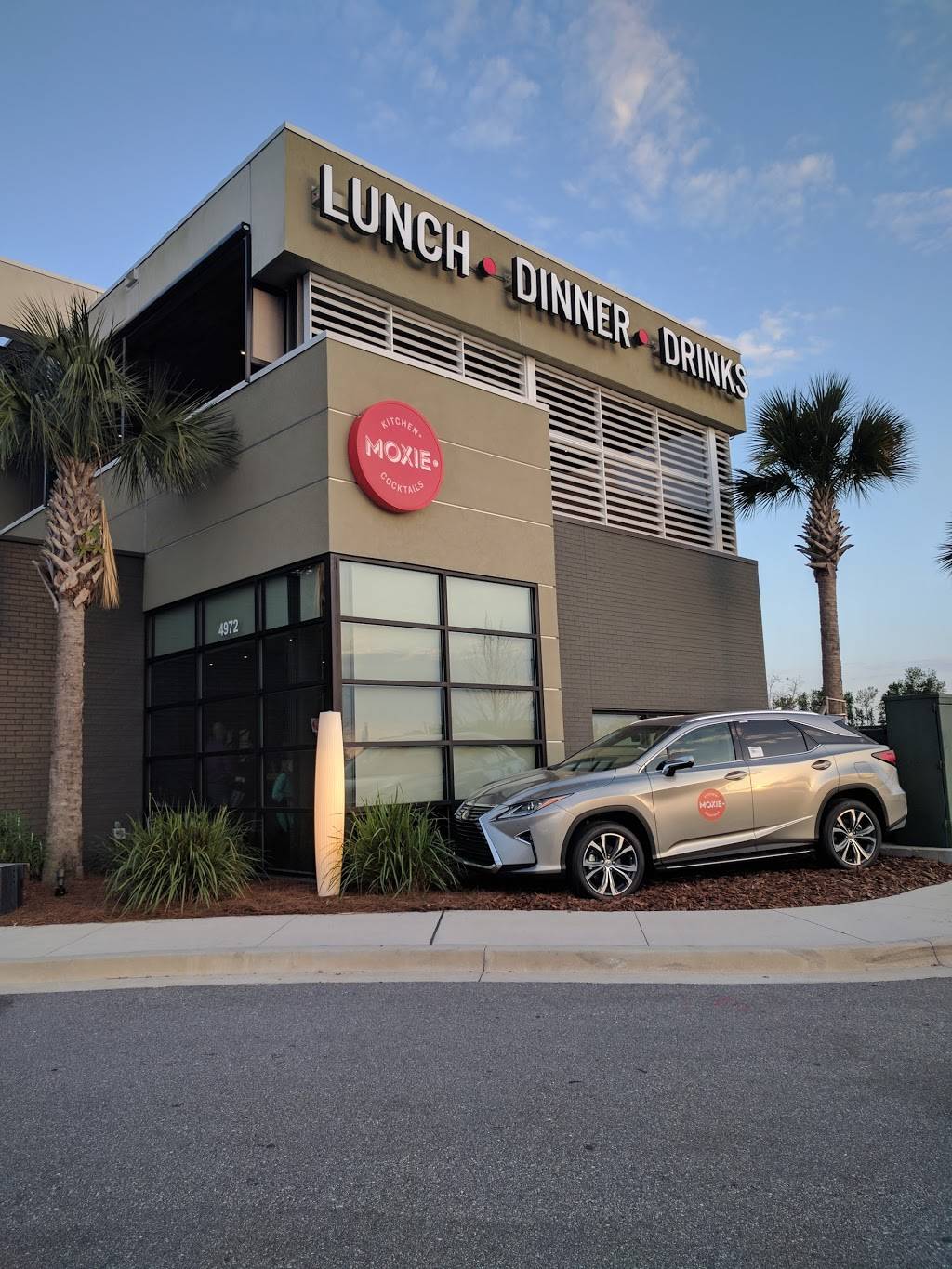 Moxie Kitchen + Cocktails | restaurant | 4972 Big Island Drive, Jacksonville, FL 32246, USA | 9049989744 OR +1 904-998-9744