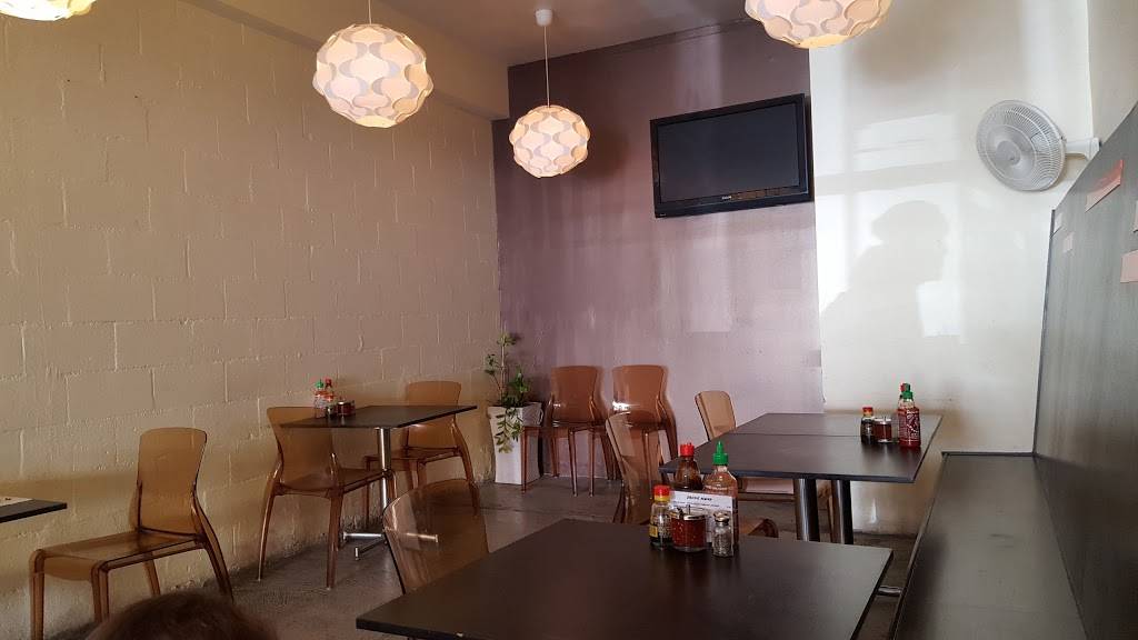 Vien Cafe | restaurant | 6118 Pico Blvd, Los Angeles, CA 90035, USA | 3236512888 OR +1 323-651-2888