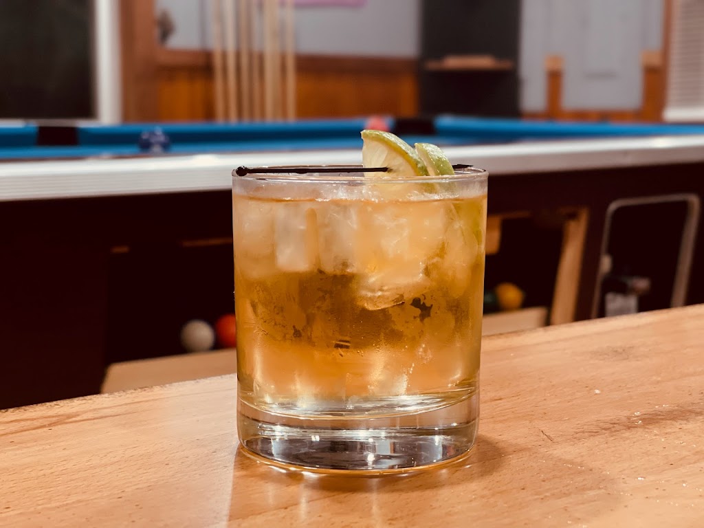 Messers Bar & Grill | restaurant | 308 S Main St, Linden, IN 47955, USA | 7653399308 OR +1 765-339-9308