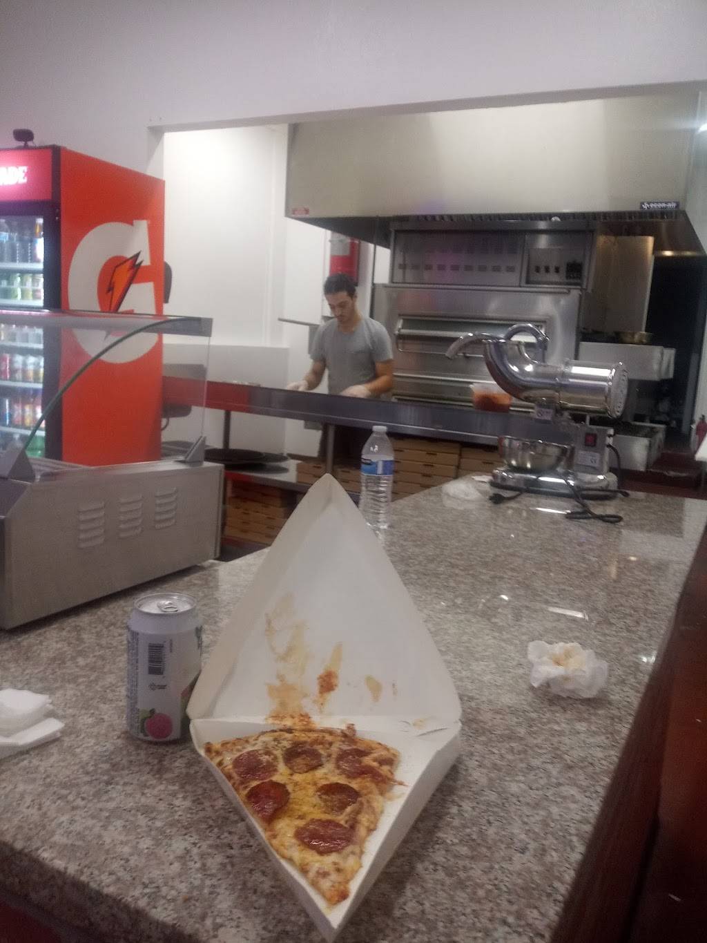 PIZZA ROW RECORDS | restaurant | 433 E 7th St, Los Angeles, CA 90014, USA | 3238523008 OR +1 323-852-3008