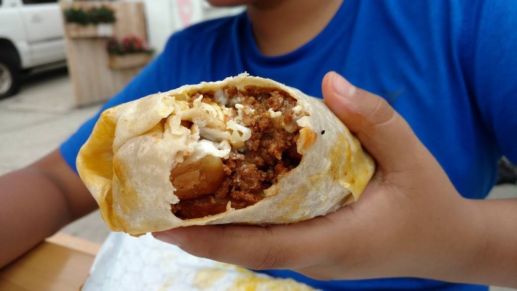 The Chori-Man | restaurant | 2309 S Alma St, San Pedro, CA 90731, USA | 4242872414 OR +1 424-287-2414