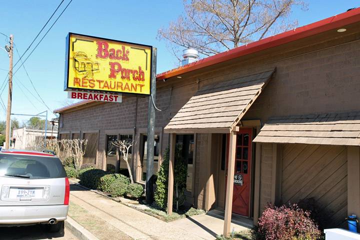 The Back Porch | restaurant | 902 Broadway Blvd, Kilgore, TX 75662, USA | 9039848141 OR +1 903-984-8141