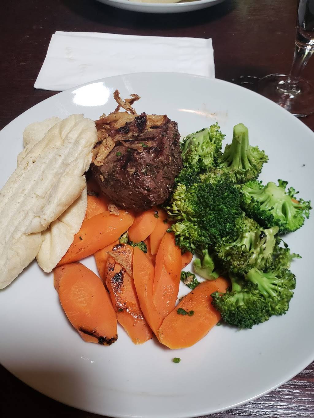 Pour dVino | night club | 741 W Lancaster Blvd, Lancaster, CA 93534, USA | 6617238466 OR +1 661-723-8466