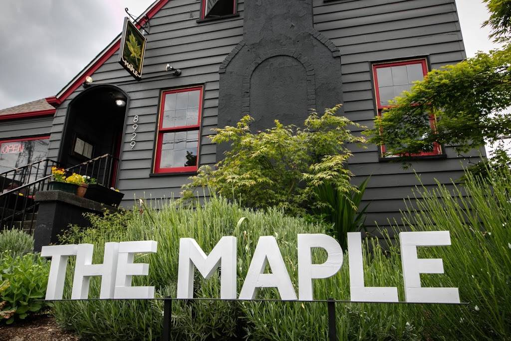 The Maple | restaurant | 8929 Roosevelt Way NE, Seattle, WA 98115, USA | 2064026135 OR +1 206-402-6135