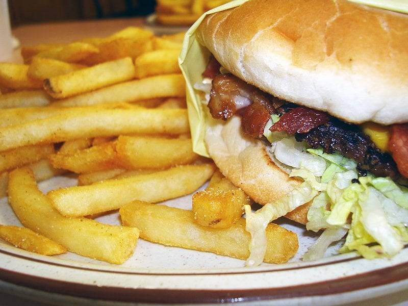 Fantastic Burgers | restaurant | 7104 Katella Ave, Stanton, CA 90680, USA | 7148989733 OR +1 714-898-9733