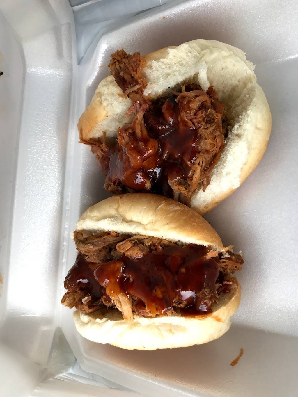 Whaleys Blazin BBQ | meal takeaway | 18213 U.S. 41 Business, Lutz, FL 33549, USA | 8133731682 OR +1 813-373-1682