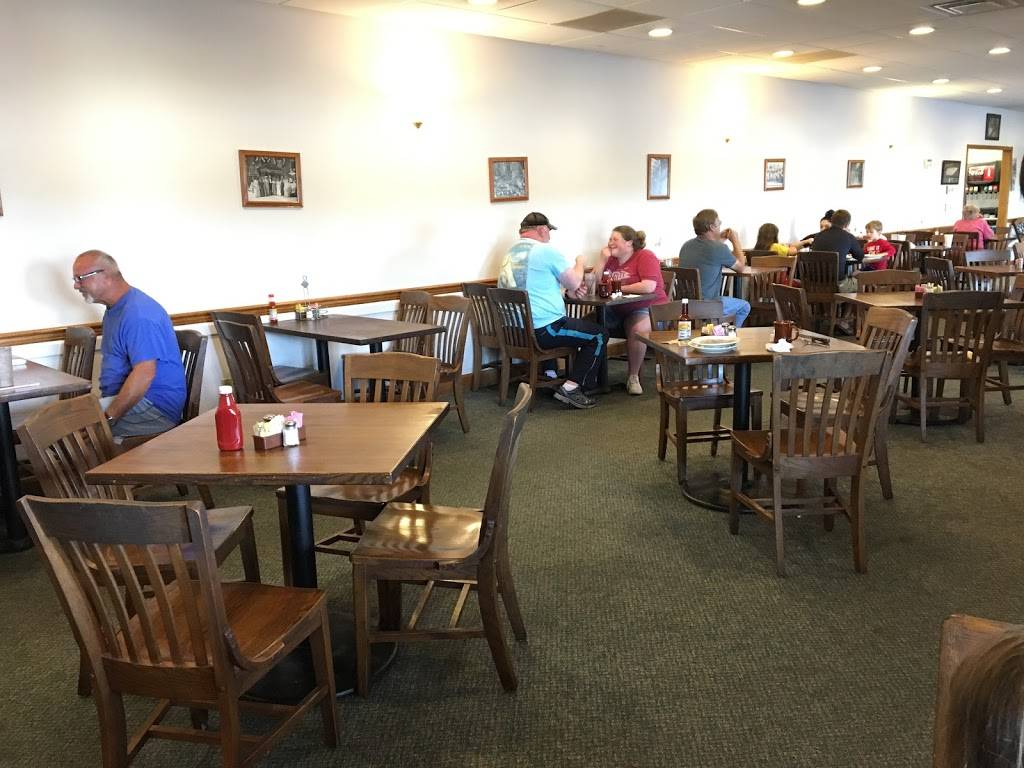 Davy Crockett Restaurant | restaurant | 3282 E Morris Blvd, Morristown, TN 37813, USA | 4235864567 OR +1 423-586-4567