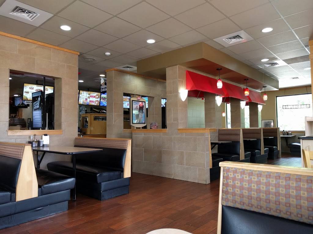 Dairy Queen | restaurant | 1125 S Colorado St, Lockhart, TX 78644, USA | 5123764817 OR +1 512-376-4817