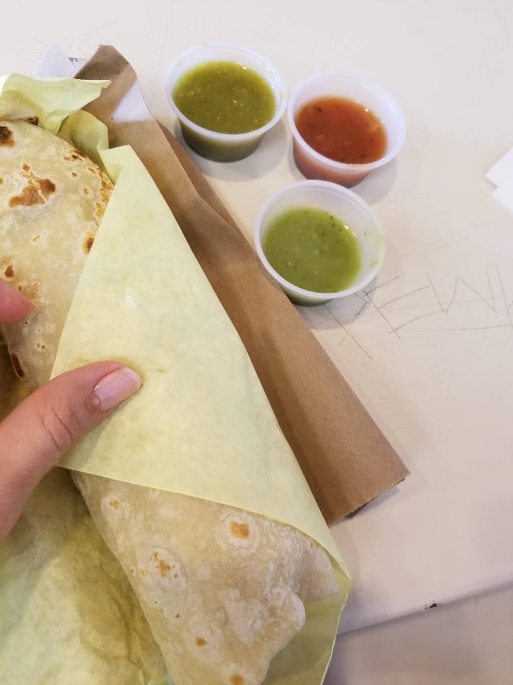 Lauritas Taco Shop | restaurant | 8880 S Maryland Pkwy, Las Vegas, NV 89123, USA | 7022704116 OR +1 702-270-4116