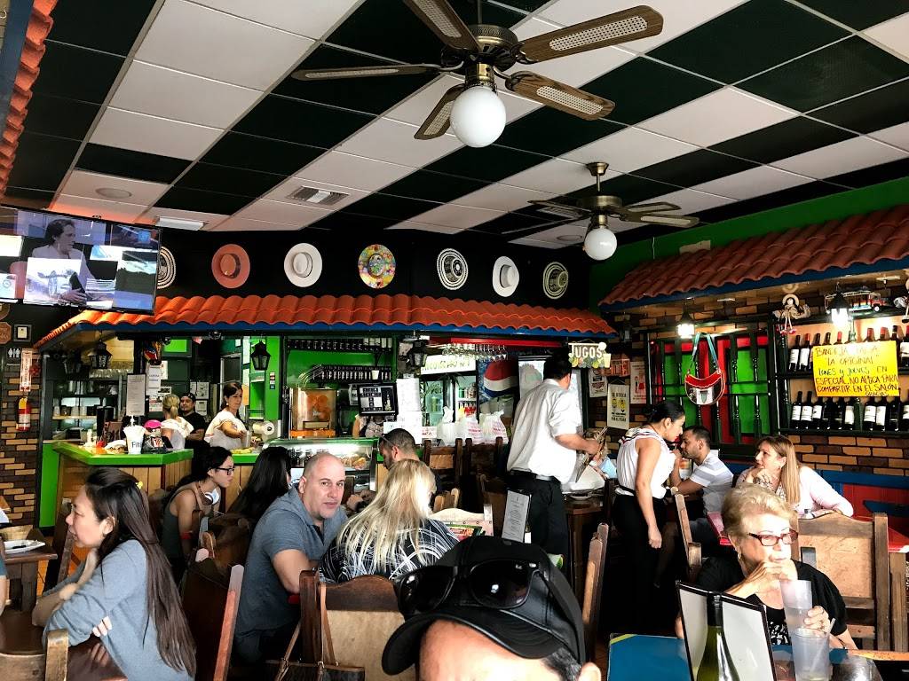 West Lake Shopping Center | shopping mall | 15000-15154 SW 72nd St, Miami, FL 33193, USA | 3059471664 OR +1 305-947-1664