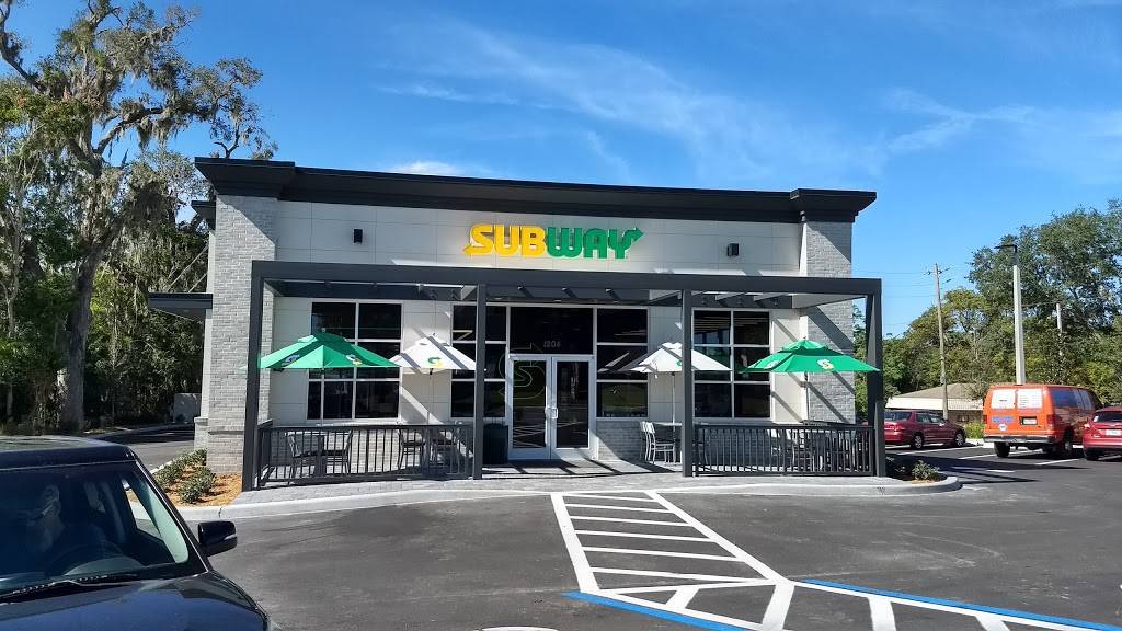 Subway | restaurant | 1204 N Woodland Blvd, DeLand, FL 32720, USA | 3867387155 OR +1 386-738-7155