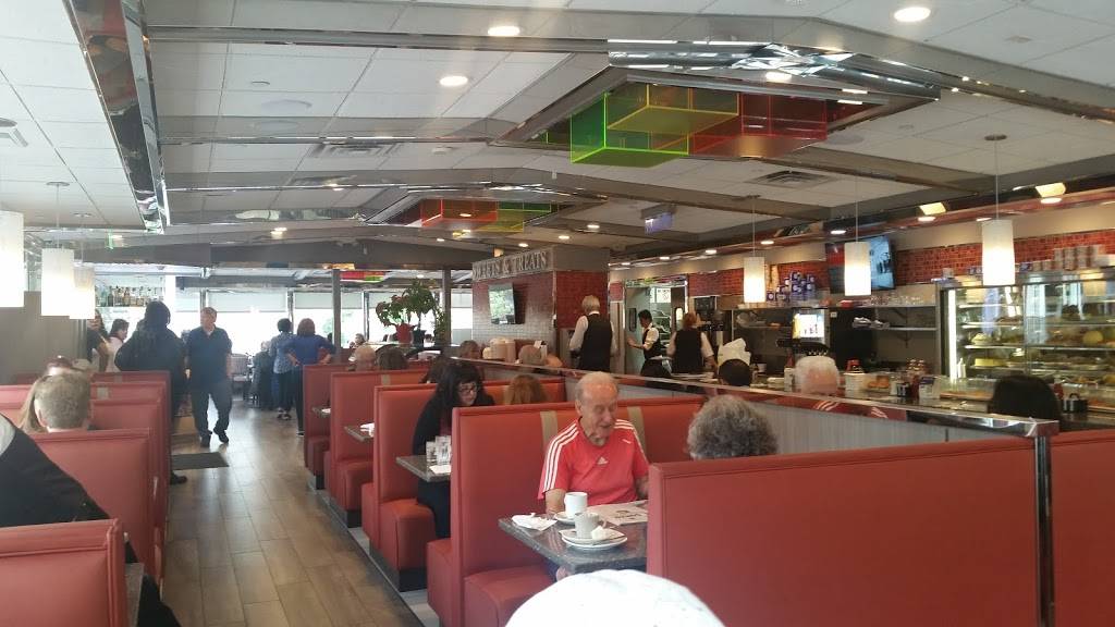 Omega Diner Restaurant | restaurant | 1809 Lakeville Rd, New Hyde Park, NY 11040, USA | 5163544666 OR +1 516-354-4666