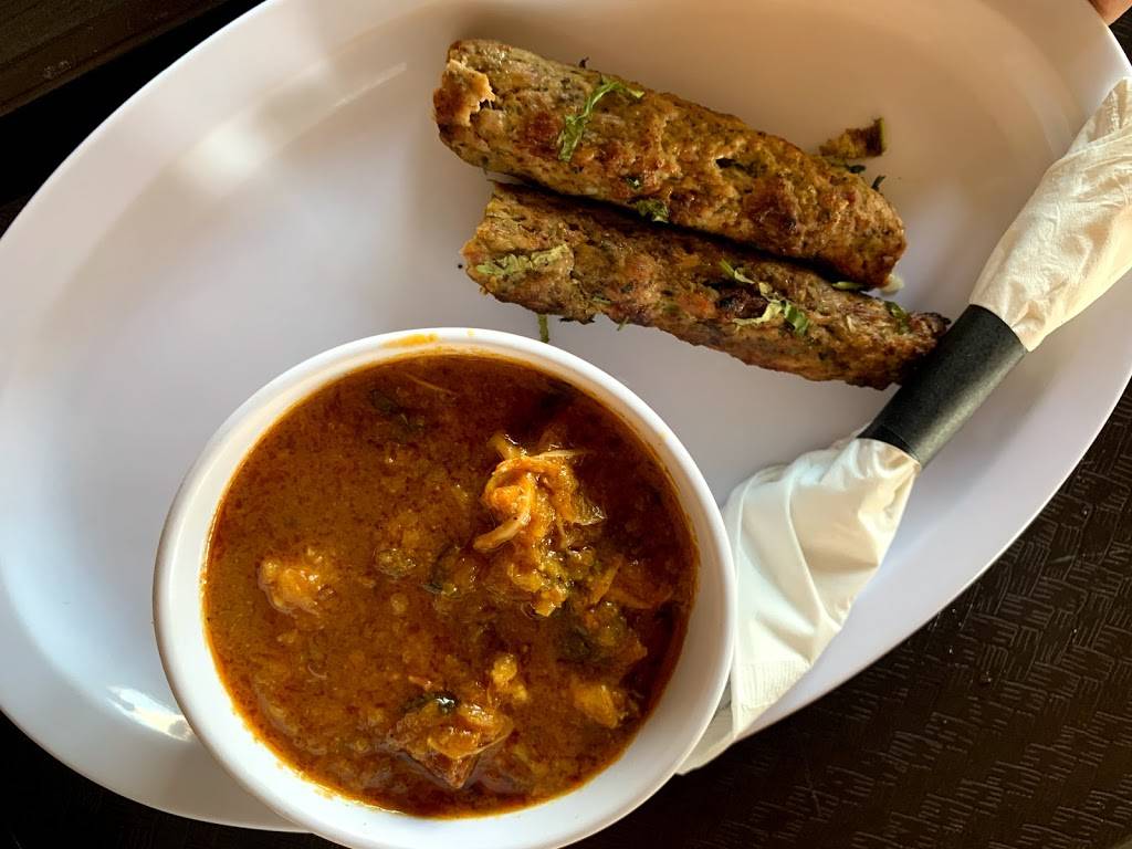 Naan Curry Grill | restaurant | 10639 E Briarwood Ave A, Centennial, CO 80112, USA | 3038841004 OR +1 303-884-1004