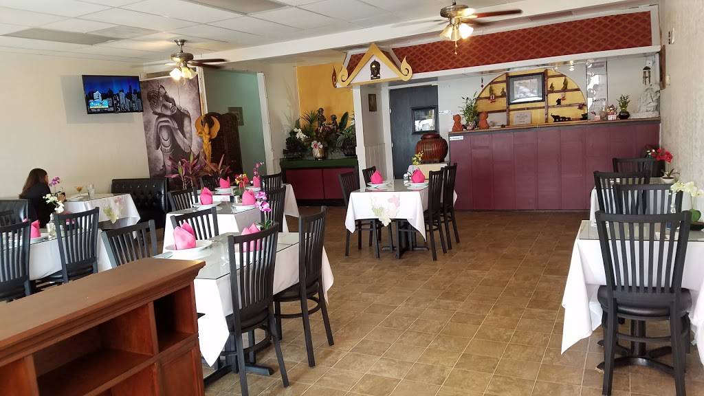 Thai Hot | restaurant | 8333 Culebra Rd Suite 205, San Antonio, TX 78251, USA | 2103144508 OR +1 210-314-4508