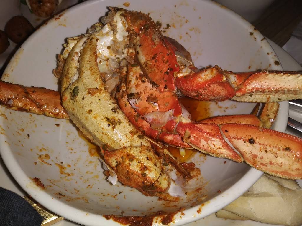 Rockfish Seafood Grill | restaurant | 5500 FM 1960, Houston, TX 77069, USA | 2815872900 OR +1 281-587-2900