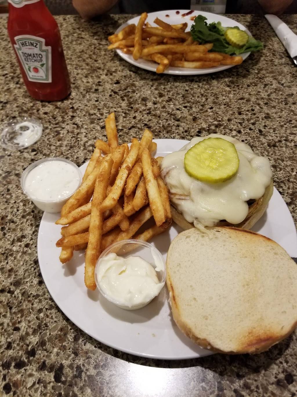 Clearwater Family Restaurant | restaurant | 1844 N Highland Ave, Clearwater, FL 33755, USA | 7277548514 OR +1 727-754-8514