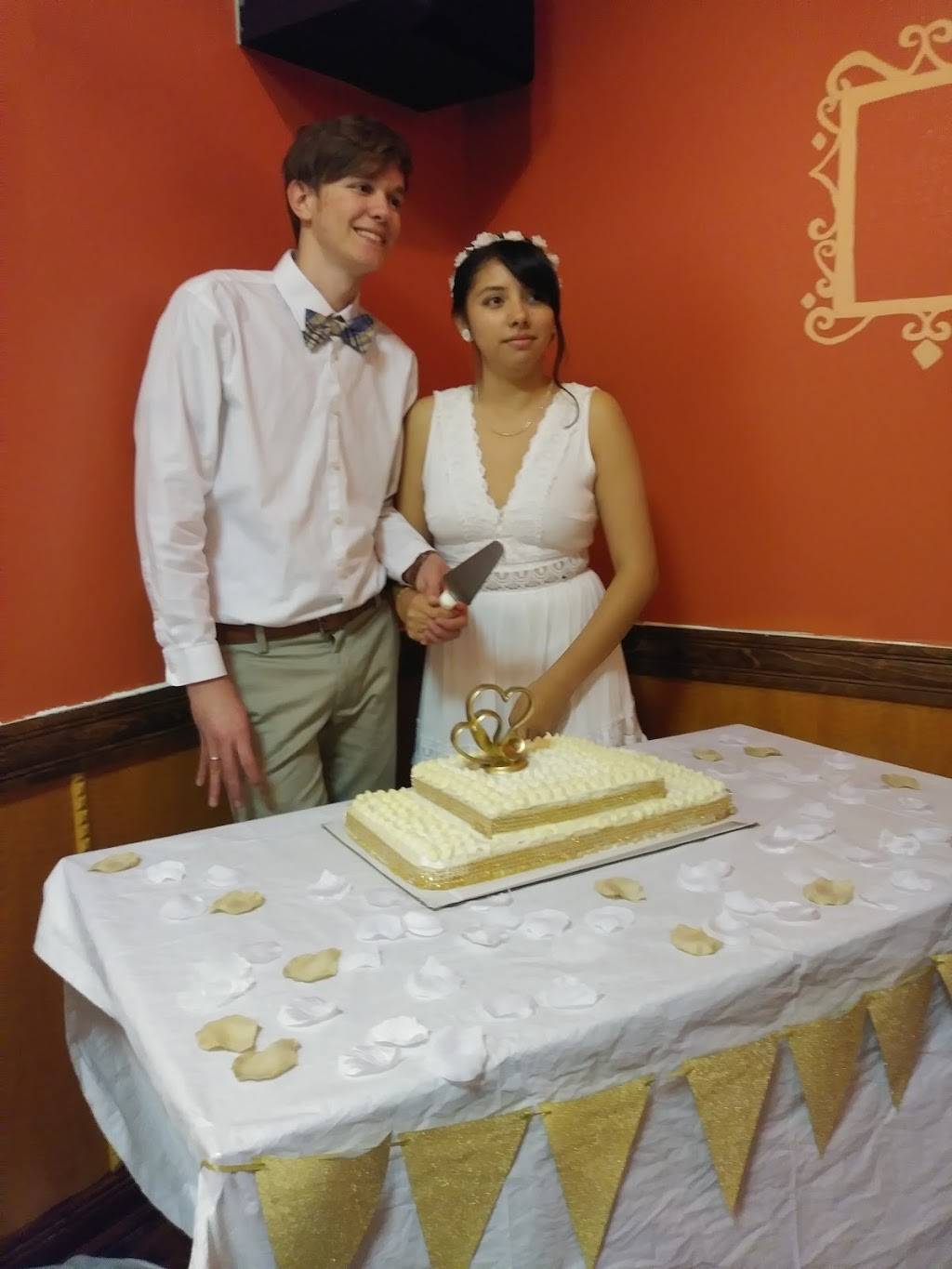 Flautas Palys | restaurant | 1861 Joe Battle Blvd #5, El Paso, TX 79936, USA | 9158566390 OR +1 915-856-6390