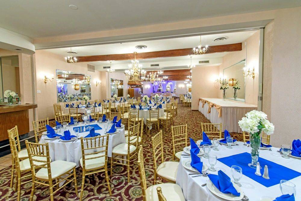 Candlelight Banquets | restaurant | 10625 S Ridgeland Ave, Chicago Ridge, IL 60415, USA | 7084251720 OR +1 708-425-1720