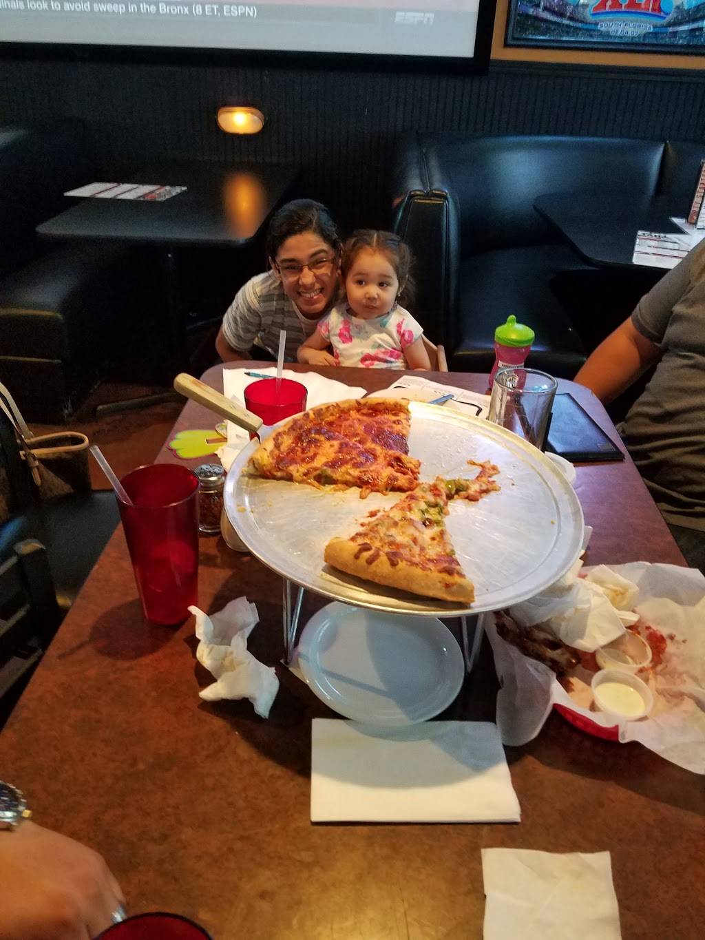 Tailgaters Sports Bar & Grill | restaurant | 6070 W Bell Rd, Glendale, AZ 85308, USA | 6025479366 OR +1 602-547-9366