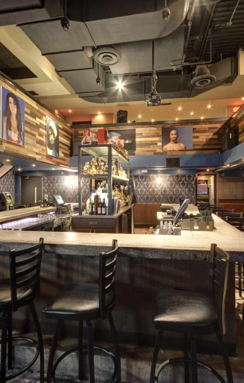 Foxhole | night club | 1218 14th Ct, Miami Beach, FL 33139, USA | 3055343511 OR +1 305-534-3511