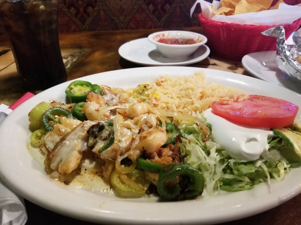 Casa Bariachi Mexican Grill | restaurant | 107 Market Centre Dr, Cornelia, GA 30531, USA | 7067780050 OR +1 706-778-0050