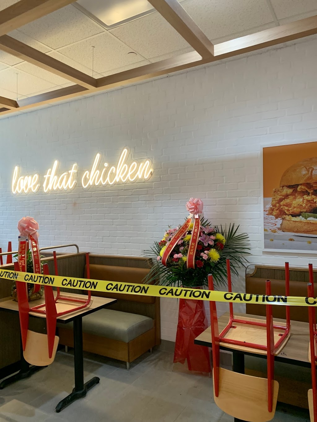 Popeyes Louisiana Kitchen | restaurant | 37-10 Queens Blvd, Queens, NY 11101, USA | 7184722270 OR +1 718-472-2270