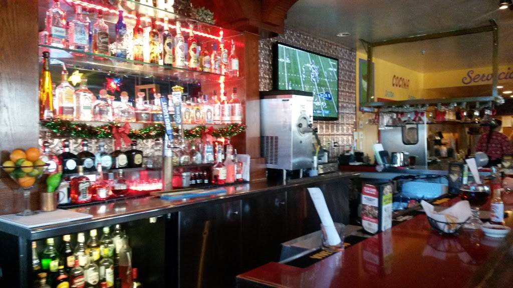 Chevys Fresh Mex | restaurant | 1919 Douglas Blvd, Roseville, CA 95661, USA | 9167849587 OR +1 916-784-9587